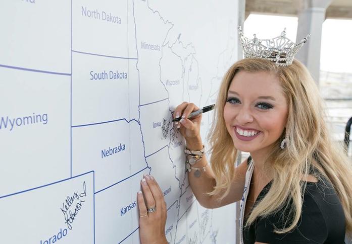 Miss Iowa started dreaming young
