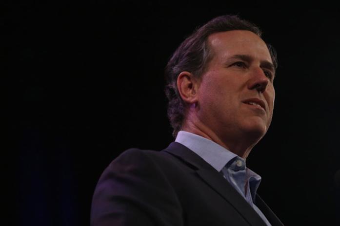 Senator+Rick+Santorum+looks+at+the+crowd+during+the+Freedom+Summit+in+the+Hoyt+Sherman+Place+in+Des+Moines+on+Saturday%2C+Jan.+24%2C+2015.+Senator+Santorum+was+a+candidate+for+the+Republican+nomination+for+President+of+the+United+States+in+2012.+%28The+Daily+Iowan%2FMargaret+Kispert%29
