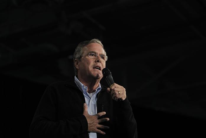 Former+Florida+Governor+Jeb+Bush+passionately+gives+a+speech+Saturday+at+the+Growth+and+Opportunity+Party+Saturday+October+31st%2C+2015.+The+event+was+held+at+the+Iowa+State+Fairgrounds+and+was+hosted+by+the+Republican+Party.+%28The+Daily+Iowan%2FKyle+Close%29