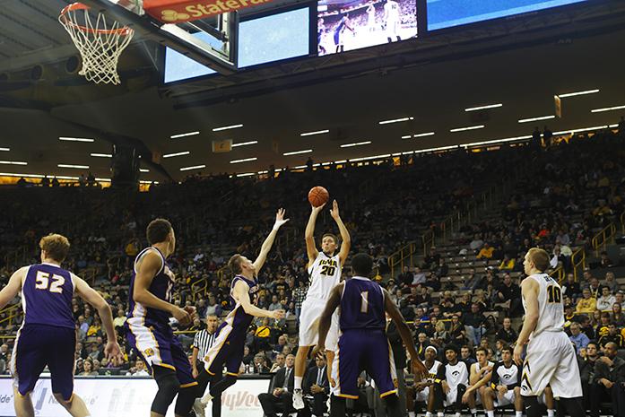 Jarrod Uthoff shows the nice touch Monday December 7th, 2015 against Western Illinois. Iowa beat Western Illinois at Carver Hawkeye Arena, 90-56. (The Daily Iowan/Kyle Close)