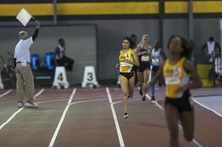 Tracksters face big meet in South Bend