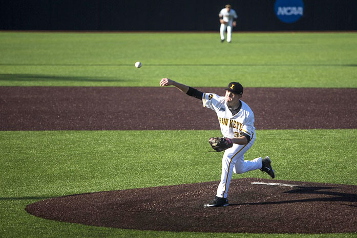Iowa right hand pitcher C.J. Eldred throws the ball at Duane Banks Baseball Stadium on Friday, Mar 25, 2016. Iowa defeated Maryland, 8-1. (The Daily Iowan/Peter Kim)