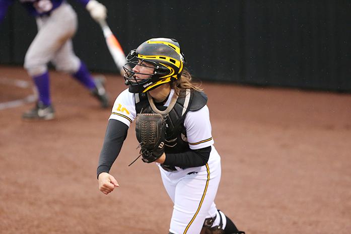 Iowa+catcher+Holly+Hoffman+throws+down+to+second+base+at+Pearl+Field+on+Wednesday%2C+April+30%2C+2014.+The+Hawkeyes+lost+to+UNI+in+a+close+game+9-8.+%28The+Daily+Iowan%2FValerie+Burke%29