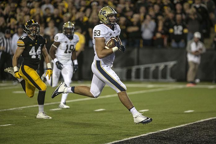 Pittsburgh receiver Scott Orndoff walks into the end zone unchallenged during a game against the Hawkeyes on Saturday, Sept. 19, 2015. Orndoff had one reception for 15 yards and scored a touchdown in the loss. The Hawkeyes defeated the Pittsburgh Panthers 27-24 on a last second field goal. (The Daily Iowan/Sergio Flores)