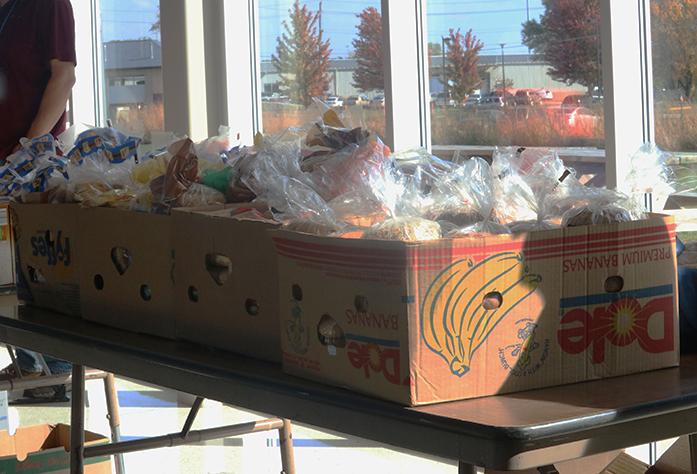 With the help of the Johnson County Board of Supervisors and the Crisis Center of Johnson Country, Elizabeth Tate Alternative high school opens their in-school pantry on October 17,2016. Since the school has an above average free and reduced lunch rate, the pantry will be available for the students on Mondays and Fridays. (The Daily Iowan/Simon Banks-Mackey)
