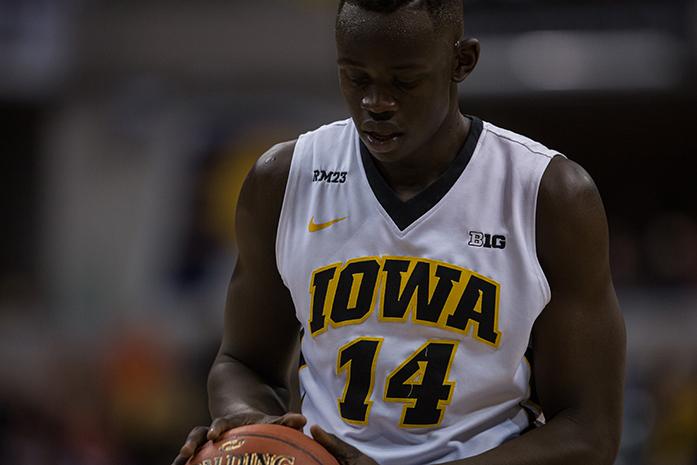 Iowa+guard+Peter+Jok+readies+to+take+a+free+throw+during+the+Iowa+vs+Illinois+Big+Ten+Tournament+game+at+Bankers+Life+Fieldhouse+on+Thursday%2C+March+10%2C+2016.+The+Hawkeyes+fell+to+the+Fighting+Illini+68-66+to+putting+an+abrupt+end+to+their+tournament+hopes.+%28The+Daily+Iowan%2FAnthony+Vazquez%29