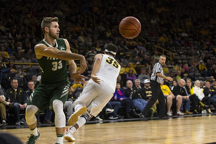 Stetson guard Luke Doyle passes from the baseline to a teammate during a basketball game in Carver-Hawkeye Arena on Monday, Dec. 5, 2016. The Hawkeyes defeated the Hatters, 95-68. (The Daily Iowan/Joseph Cress)