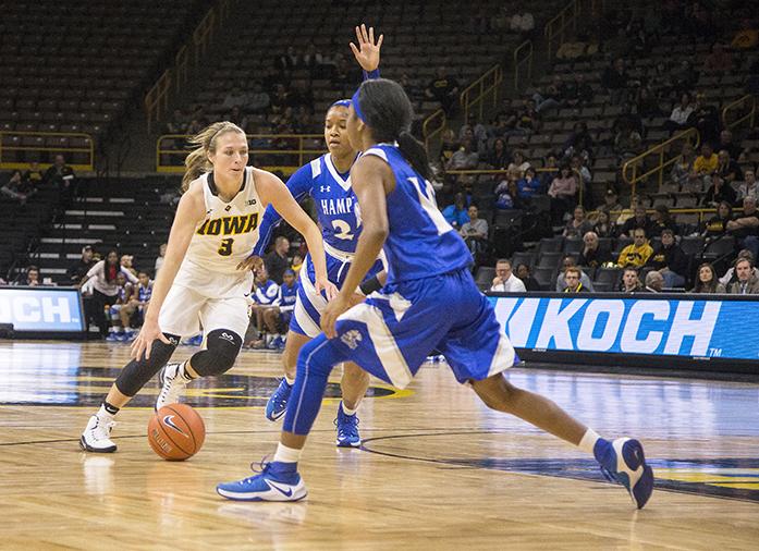 Iowa guard Makenzie Meyer advances during the basketball match at the Carver Hawkeye Arena in Iowa City on Sunday, Nov. 13, 2016. Iowa defeated Hampton 84-51. (The Daily Iowan/Ting Xuan Tan)