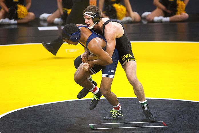 Wrestlers gear up for No. 4 Buckeyes 