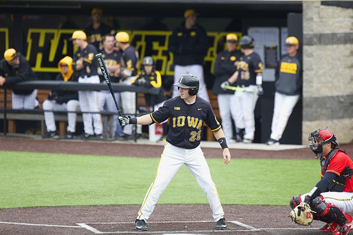 Iowa+infielder+Austin+Guzzo+awaits+the+pitch+at+Duane+Banks+Field+on+Saturday%2C+March+26%2C+2016.+The+Hawkeyes+erased+a+1-0+deficit+in+the+bottom+of+the+8th+scoring+4+runs+to+beat+the+Terrapins+4-1.+%28The+Daily+Iowan%2F+Alex+Kroeze%29
