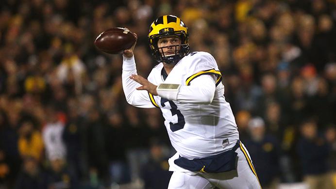 FILE+-+Michigan+quarterback+Wilton+Speight+during+the+Iowa-Michigan+game+at+Kinnick+on+Saturday%2C+Nov.+12%2C+2016.+Speight+threw+for+2%2C538+yards%2C+with+18+touchdowns+and+had+7+interceptions.++%28Margaret+Kispert%2FThe+Daily+Iowan%2C+file%29