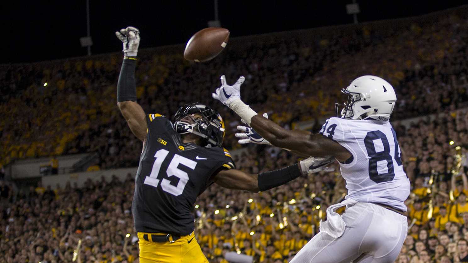 Josey Jewell And The Iowa Hawkeyes Defense Shut Down QB Josh Allen