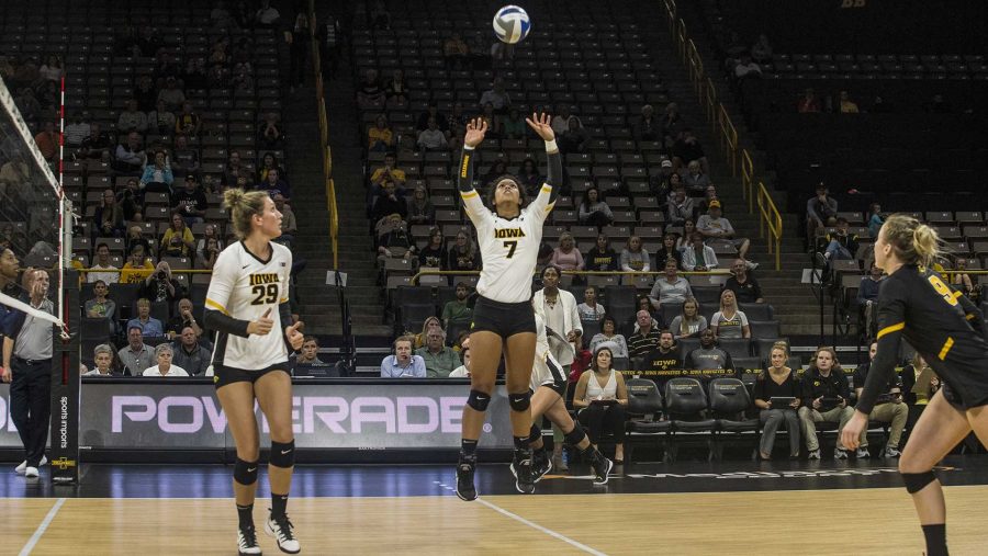Iowas+Brie+Orr+sets+the+ball+during+a+match+against+Michigan+at+Carver-Hawkeye+Arena+on+Wednesday%2C+Oct.+4%2C+2017.+Iowa+defeated+Michigan+3+sets+to+1.+%28Nick+Rohlman%2FThe+Daily+Iowan%29