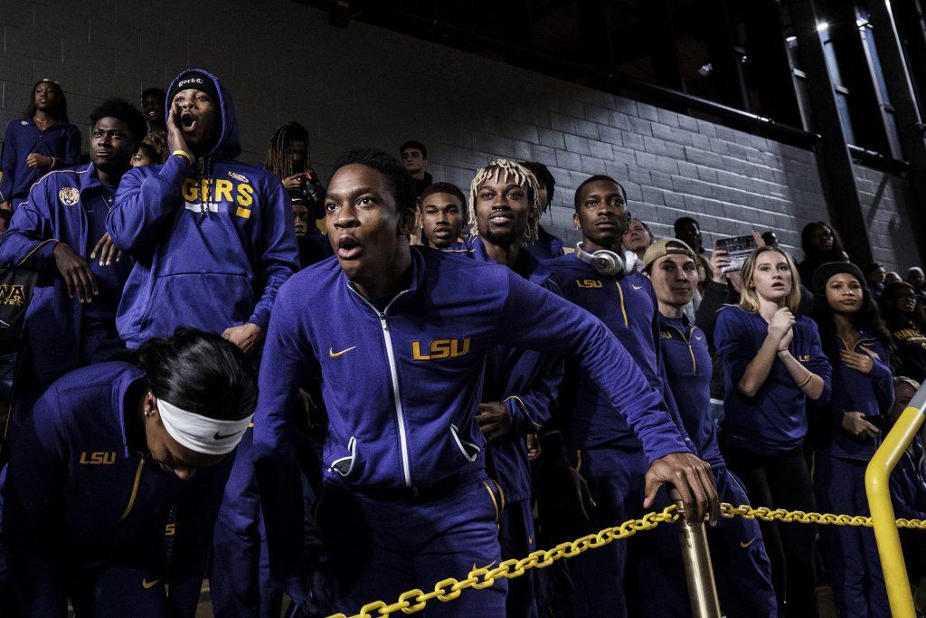 The LSU track team reacts during the 4x400 meter relay during the Larry Wieczorek Invitational on Saturday, Jan. 20, 2017. (Nick Rohlman/The Daily Iowan)