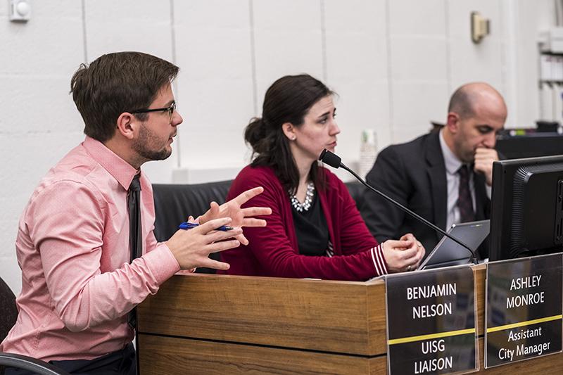 A UISG liaison addresses the council regarding GPSG's memo that recommended an additional liaison to represent graduate students on October 17, 2017. (The Daily Iowan/Nick Rohlman)