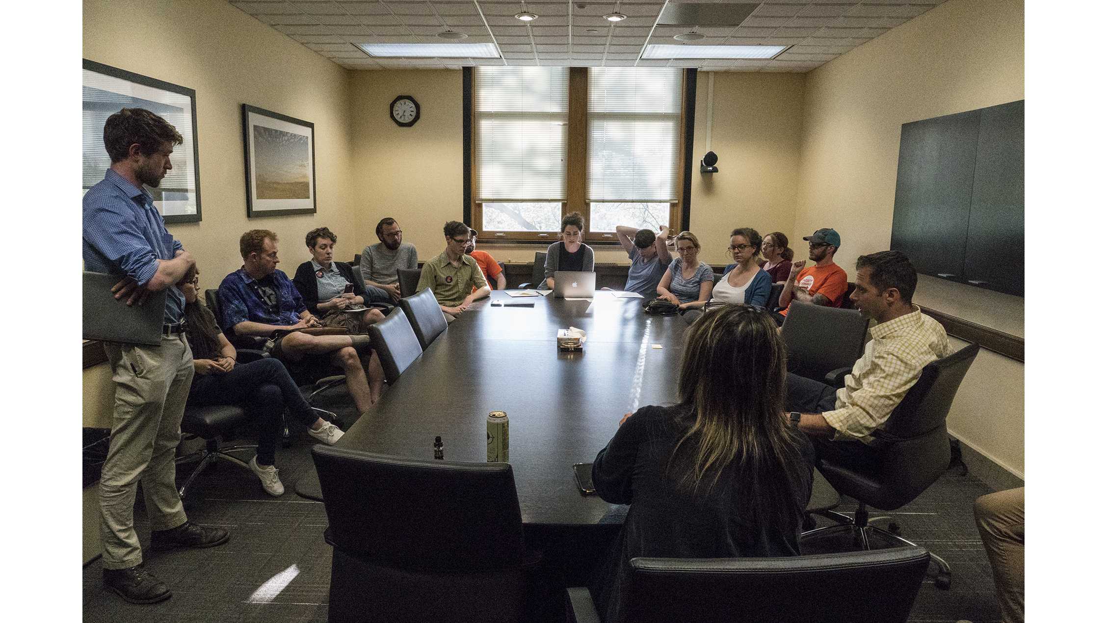 Nontenure faculty bring list of demands to UI president’s office