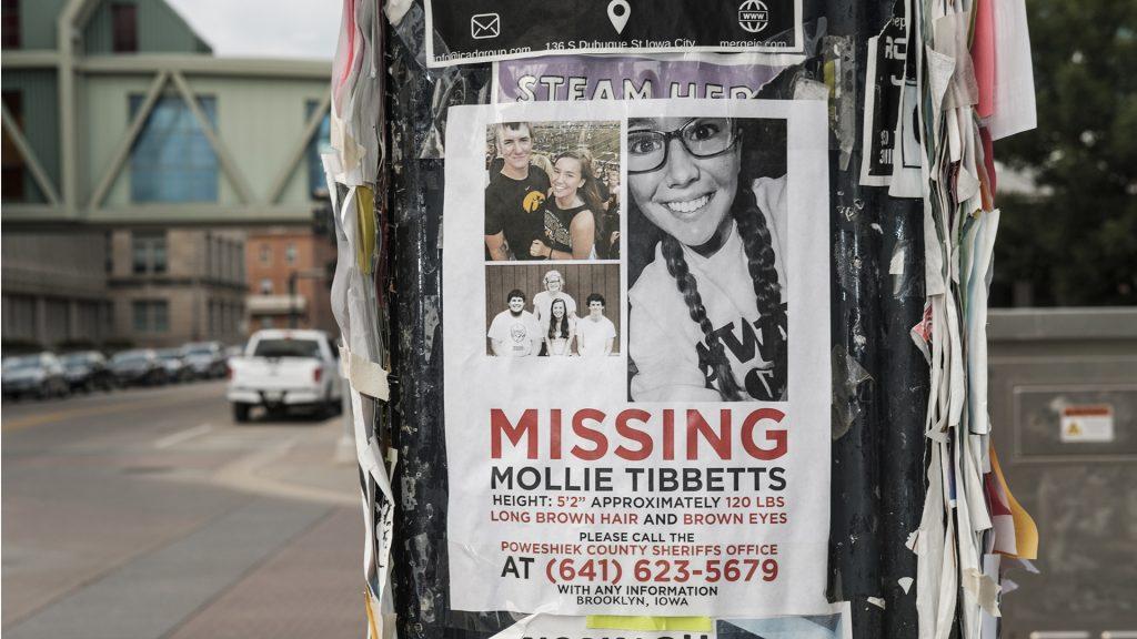 Missing+posters+for+UI+student+Mollie+Tibbetts+are+seen+in+Iowa+City+on+Sunday%2C+July+29%2C+2018.+Tibbetts+went+missing+between+July+18+and+19%2C+in+Brooklyn%2C+Iowa.