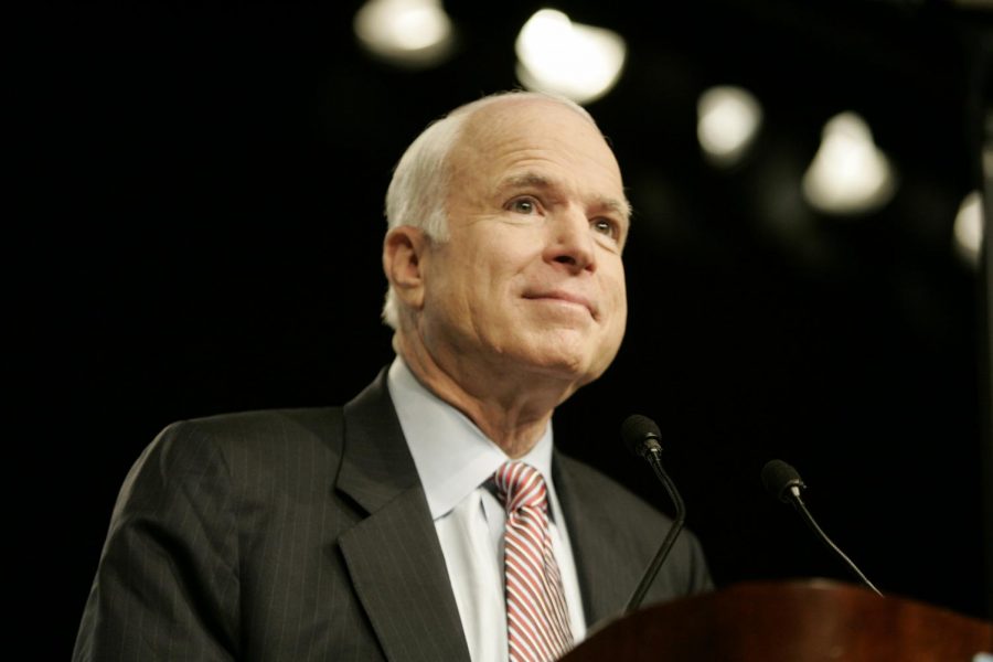 Sen.+John+McCain+receives+the+applause+from+the+audience+before+beginning+a+foreign+policy+address+to+the+World+Affairs+Council+in+Los+Angeles+in+March+2008+at+the+Westin+Bonaventure+Hotel.+He+talked+about+a+collaborative+foreign+policy+with+input+of+allies+abroad+that+differs+from+the+go-it-alone+approach+of+President+Bush.+%28Annie+Wells%2FLos+Angeles+Times%2FTNS%29