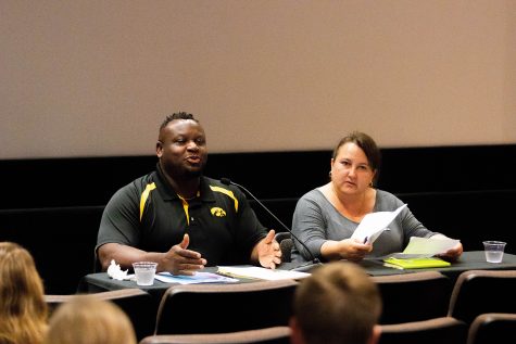Candidates Bruce Teague and Ann Freerks debate during a UISG election forum at the IMU on Sept. 19, 2018. The debate allowed each candidate to discuss their plans for Iowa City regarding topics such as off-campus housing and transportation. 