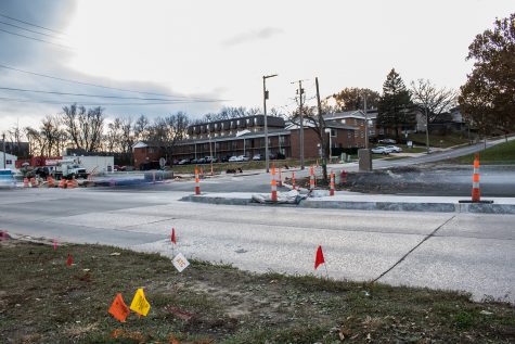 Construction is underway at the intersection of Myrtle Ave. and S. Riverside Dr. as seen on Sunday, November 11, 2018. (Shivansh Ahuja/The Daily Iowan)