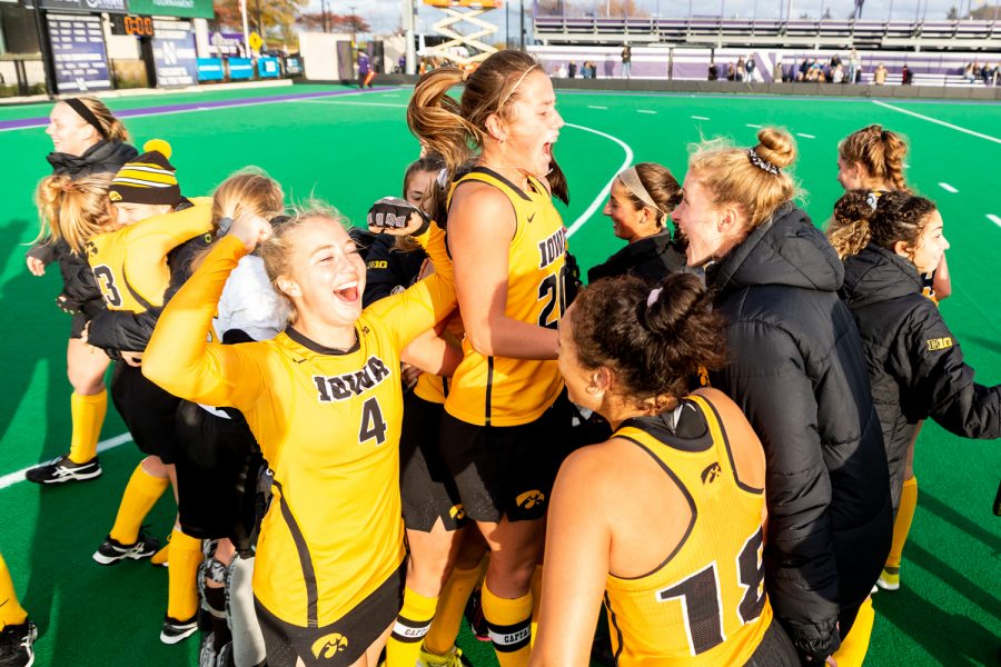 Iowa+midfielder+Makenna+Grewe+celebrates+with+her+team+after+the+Semifinals+in+the+Big+Ten+Field+Hockey+Tournament+at+Lakeside+Field+in+Evanston%2C+IL+on+Friday%2C+Nov.+2%2C+2018.+The+no.+8+ranked+Hawkeyes+defeated+the+no.+7+ranked+Wolverines+2-1.+Iowa+will+play+no.+2+ranked+Maryland+for+the+championship+on+Sunday.+%28David+Harmantas%2FThe+Daily+Iowan%29
