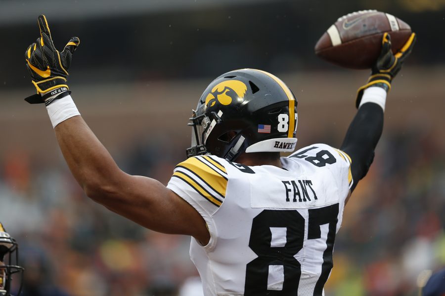 Iowa+tight+end+Noah+Fant+celebrates+scoring+a+touchdown+during+Iowas+game+against+Illinois+at+Memorial+Stadium+in+Champaign%2C+Illinois%2C+on+Saturday%2C+Nov.+17%2C+2018.+The+Hawkeyes+defeated+the+Fighting+Illini+63-0.