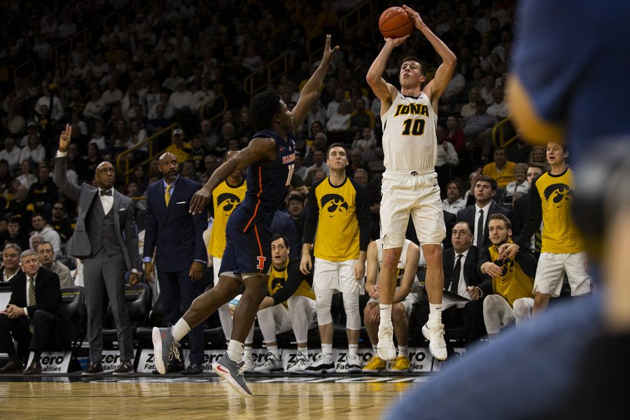 Iowa+guard+Joe+Wieskamp+shoots+a+3-point+shot+during+the+Iowa%2FIllinois+mens+basketball+game+at+Carver-Hawkeye+Arena+on+Sunday%2C+January+20%2C+2019.+The+Hawkeyes+defeated+the+Fighting+Illini%2C+95-71.+