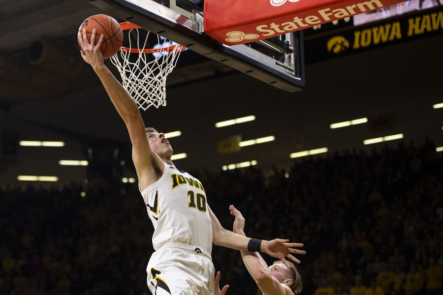 Iowa guard Joe Wieskamp attempts a layup during the Iowa/Michigan mens basketball game at Carver-Hawkeye Arena on Friday, February 1, 2019. The Hawkeyes took down the No. 5 ranked Wolverines, 74-59. 