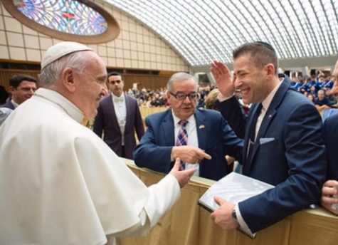 UI graduate honored by Pope Francis