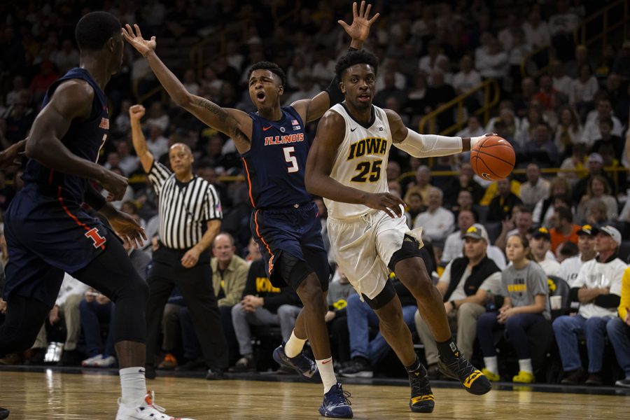 Iowa forward Tyler Cook drives to the hoop during the Iowa/Illinois mens basketball game at Carver-Hawkeye Arena on Sunday, January 20, 2019. The Hawkeyes defeated the Fighting Illini, 95-71. 