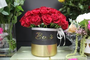 A bouquet of roses is seen at Benos Flowers and Gifts on February 12, 2019. 