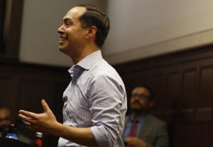 Democratic presidential candidate Julian Castro, left, speaks during a visit to a Chicano Studies class in Moore Hall auditorium at UCLA in Los Angeles on March 4, 2019. (Francine Orr/Los Angeles Times/TNS)

