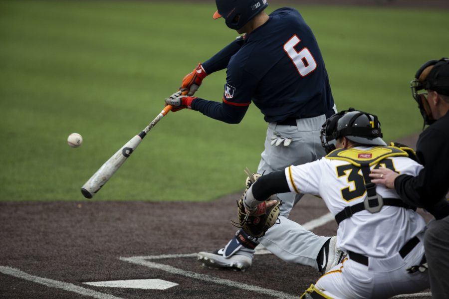 Illinois second baseman Michael Massey swings at the ball.  The Hawkeyes defeated the Illini 8-4 at Duane Banks Field on Mar 29, 2019.