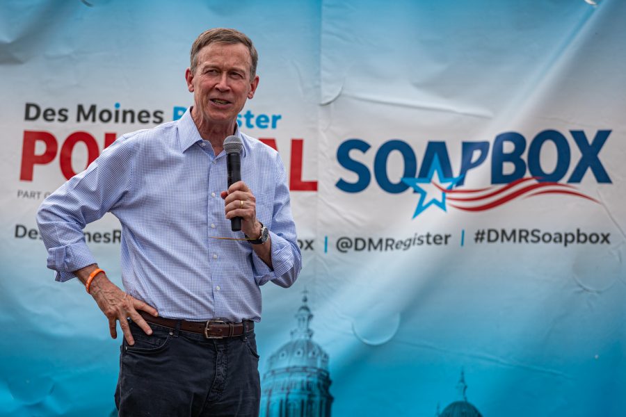 Former+Colorado+Gov.+John+Hickenlooper+speaks+at+the+Des+Moines+Register+Political+Soapbox+during+the+Iowa+State+Fair+in+Des+Moines%2C+IA+on+Saturday%2C+August+10%2C+2019+%E2%80%94+less+than+a+week+before+he+ended+his+bid+for+the+White+House.
