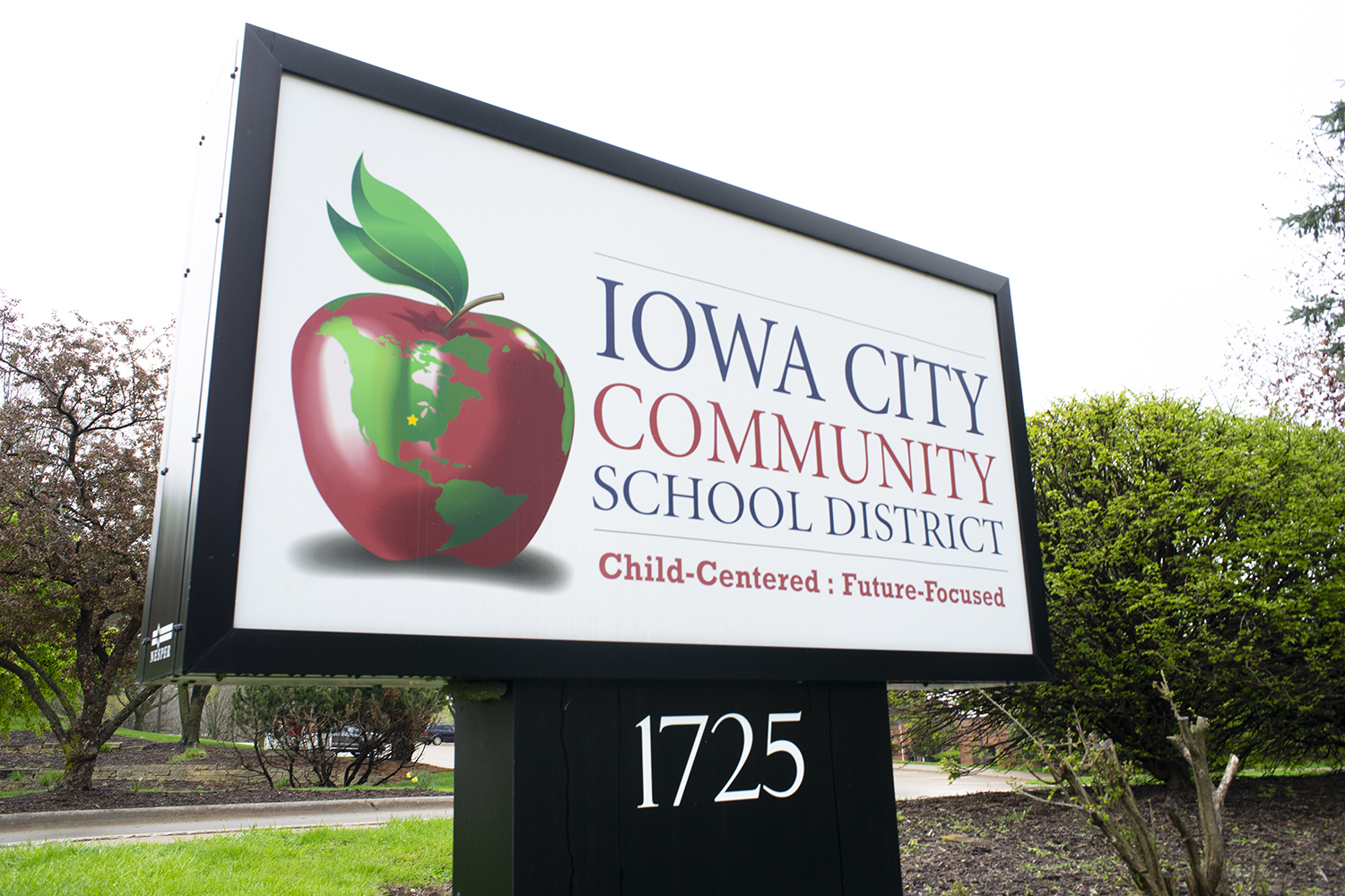 school board election spells change for Iowa City Community