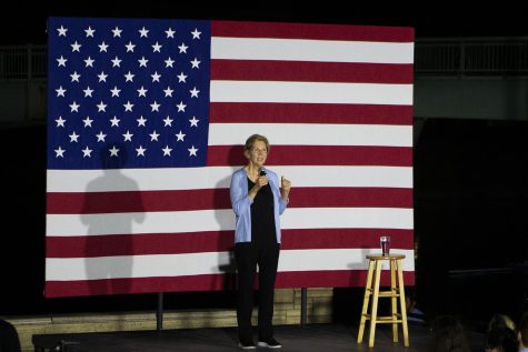 Elizabeth Warren speaks during a campaign rally for presidential candidate and Senator Elizabeth Warren, D-Mass. outside the IMU on Thursday, September 19, 2019. (Raquele Decker/The Daily Iowan)