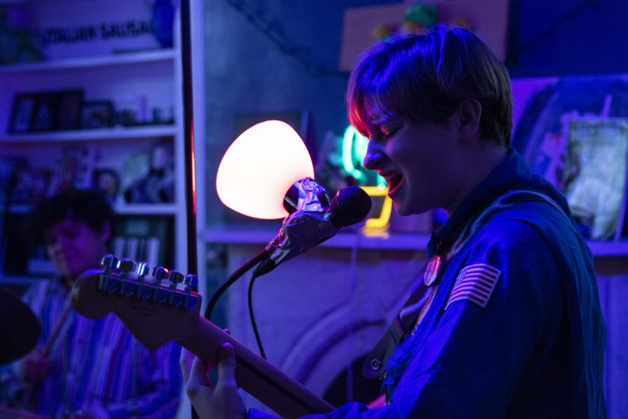 Adelina Reels practices with bandmate John Quijas in their home on Sunday, Oct. 13, 2019. Reels and Quijas are in the band Dog Dave and recently won The of Battle of the Bands at the University of Iowa. 