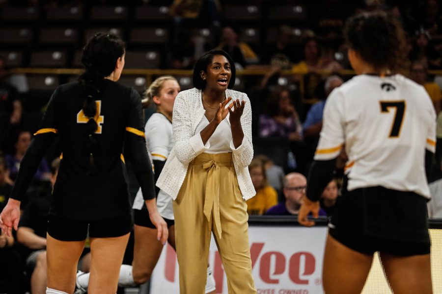 Iowa interim head coach Vicki Brown instructs her players during a volleyball match between Iowa and Washington at Carver Hawkeye Arena on Saturday, September 7, 2019. The Hawkeyes were defeated by the Huskies, 3-1.