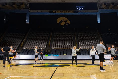 Lisa Bluder: 20 years of making leaders for Iowa women’s basketball