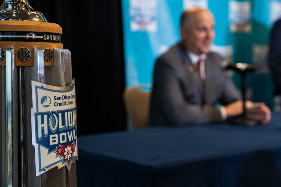 USC head coach Clay Helton speaks during the 2019 SDCCU Holiday Bowl Coaches Press Conference in the Grand Hyatt Hotel in San Diego on Thursday, Dec. 26, 2019.