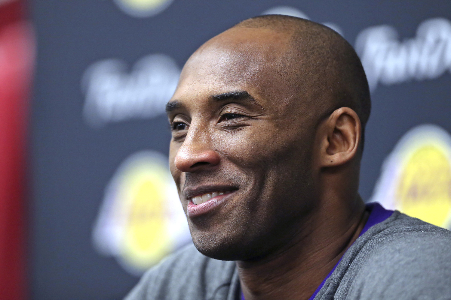 OPINION: Transcendent athletes like Kobe are the superheroes of our time -  The Student Life
