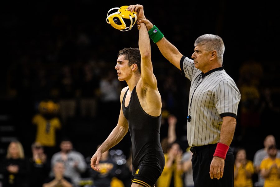 Iowas+133-pound+Paul+Glynn+wrestles+UTCs+Wade+Cummings+during+a+wrestling+dual-meet+between+Iowa+and+Tennessee-Chattanooga+at+Carver-Hawkeye+Arena+on+Sunday%2C+Nov.+17%2C+2019.+Glynn+won+by+decision%2C+11-7%2C+and+the+Hawkeyes+defeated+the+Mocs%2C+39-0.+