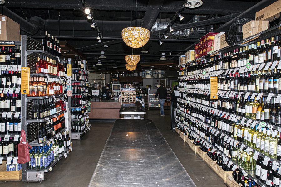 The+wine+aisle+at+Bread+Garden+Market+is+seen+in+downtown+Iowa+City+on+Wednesday%2C+April+15%2C+2020.