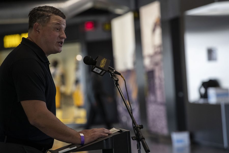 Offensive+Coordinator+Brian+Ferentz+addresses+members+of+the+press+during+football+media+day+in+Kinnick+Stadium+on+Thursday%2C+Oct.+8%2C+2020.+%28Katie+Goodale%2FThe+Daily+Iowan%29