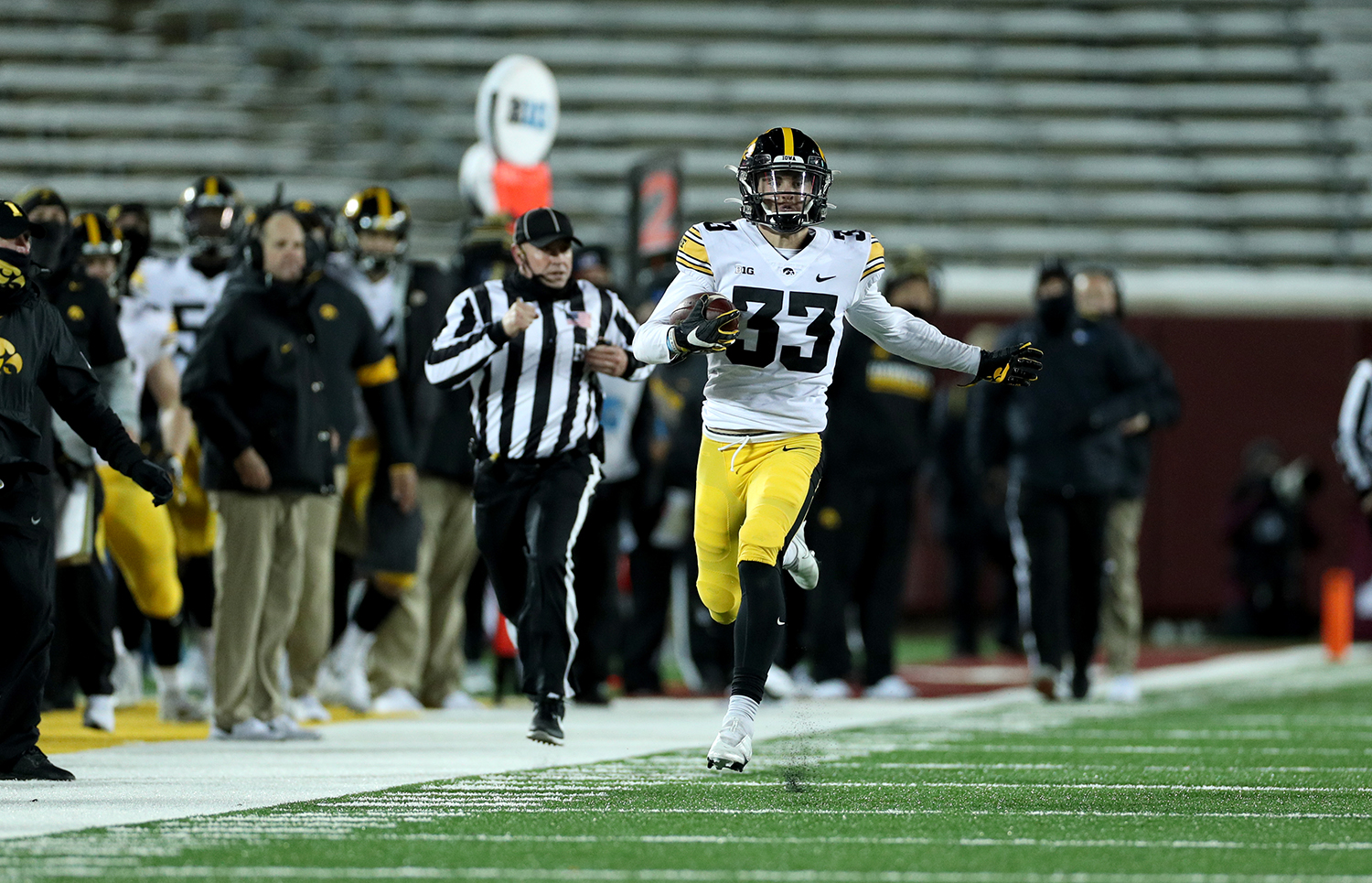 Hawkeye Heaven - Zach Vanvalkenburg will return to the