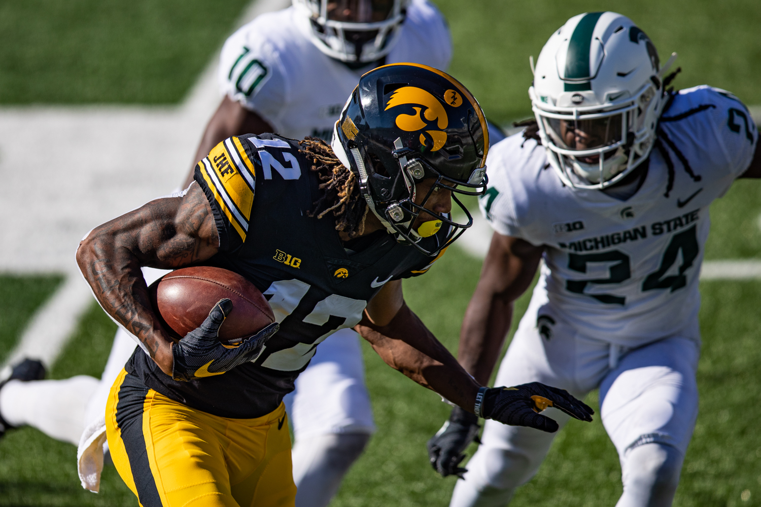 By The Numbers | Where The Hawkeyes Succeeded Against The Spartans ...