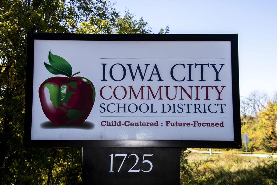 Iowa+City+Community+School+District+sign+1725+North+Dodge+St..+As+seen+on+Thursday%2COct.15%2C2020.