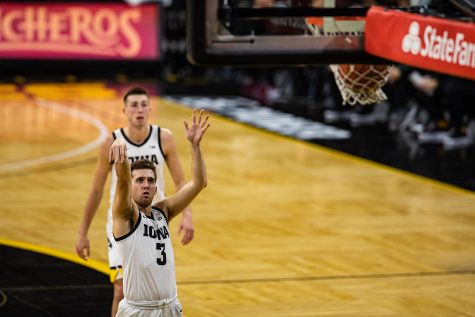 Iowa guard Jordan Bohannon sinks a free throw during a mens basketball game between Iowa and Minnesota at Carver-Hawkeye Arena on Sunday, Jan. 10, 2021. The Hawkeyes defeated the Golden Gophers, 86-71. 