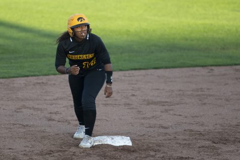 Infielder Nia Carter leads off the base during the Iowa softball fall opener against Des Moines Area Community College on Friday, Sept. 13, 2019. The Hawkeyes beat the Bears 4-1 in 10 innings. 