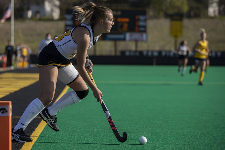 Iowa forward Leah Zellner brings the ball into play during the fourth quarter of the Big Ten field hockey tournament semifinals against No. 1 Michigan on Thursday, April 22, 2021 at Grant Field. With five minutes left of the game, Iowa pulled their goalkeeper to replace the position with another player on offense. The Hawkeyes were defeated by the Wolverines, 0-2. Michigan will go on to play against No. 7 Ohio State in the championships on Saturday.